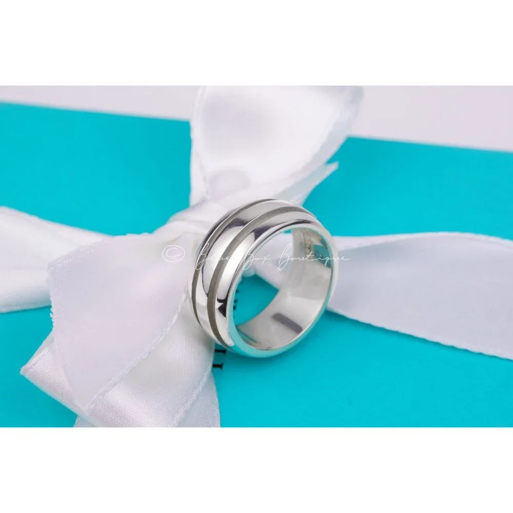 Tiffany & Co. Unisex Ring Atlas Groove Wide Sterling Silver Band Size 7.5 - Picture 4 of 10
